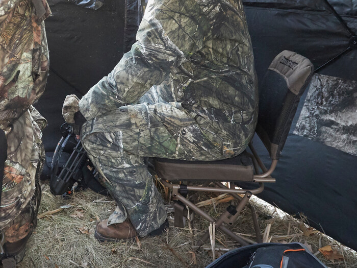 blind chair for hunter gift